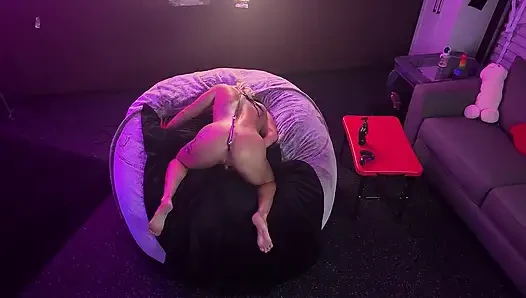 Hot Blonde Tries Out Her New Anal Hook