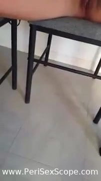 HOT GIRL SHOWING PUSSY