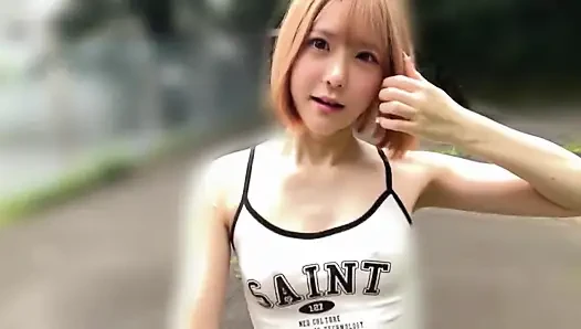 Bagian 4 [No Bra Vlog] Aku mencoba membuatnya muncrat hanya dengan mulutnya. Vol.1