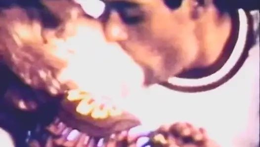 Tanpa Ampun Beri Aku Keras