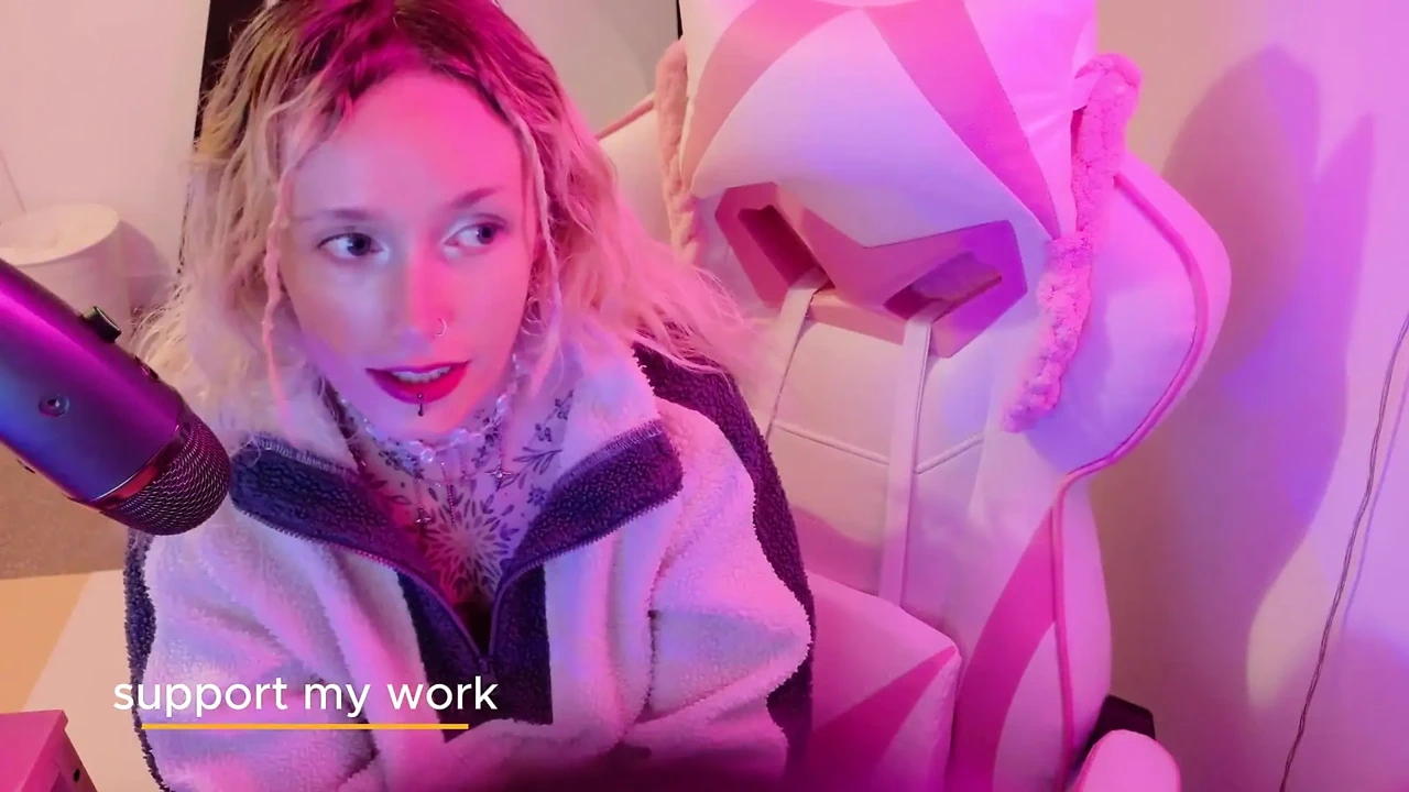 绿帽男脚奴隶羞辱出汗肮脏的脚 4k