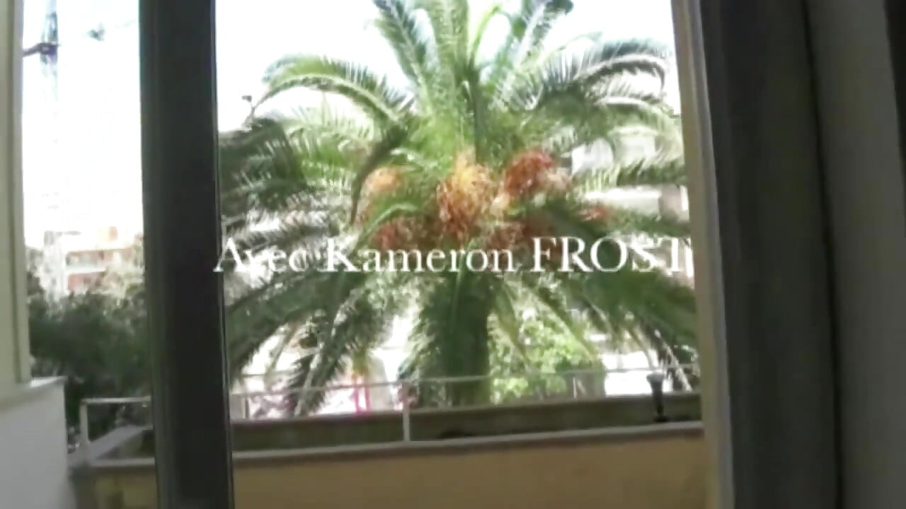 Brian โดน kameron fros tin สาวผมบลอนด์เย็ดนอกบ้าน