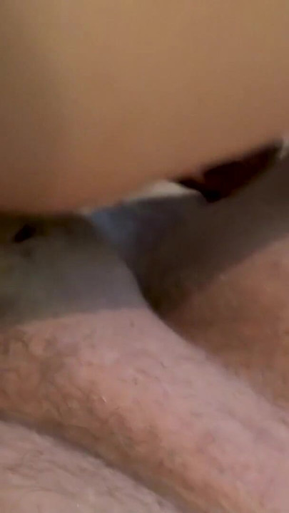 Cuplul adoră futaiul clasic natural cu condiment de anal | Clip 2