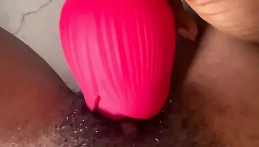 Pertama kali muncrat