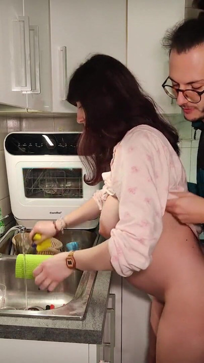PREGNANT does titjob in the kitchen after WASHING the dishes | Clip 1