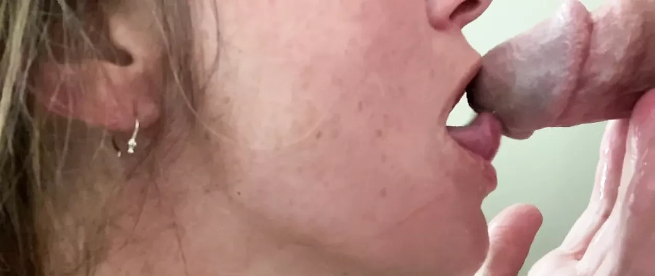 Facial Cum and swallow