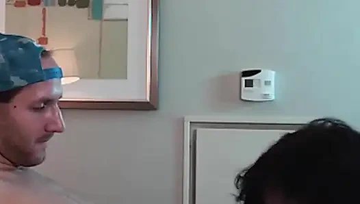 Süper seksi minyon dövmeli genç kız yarak emiyor - derleme 1