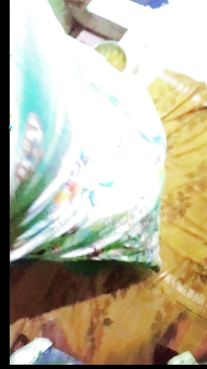 Mutfakta sikişiyor ve Ram Hindistanlı desiyi sikiyor