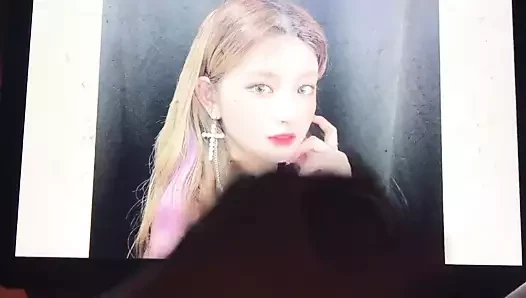 Everglow yiren cumtribute2