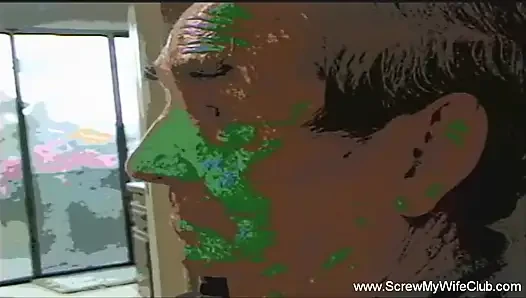 Suami berbagi si rambut cokelat seksinya