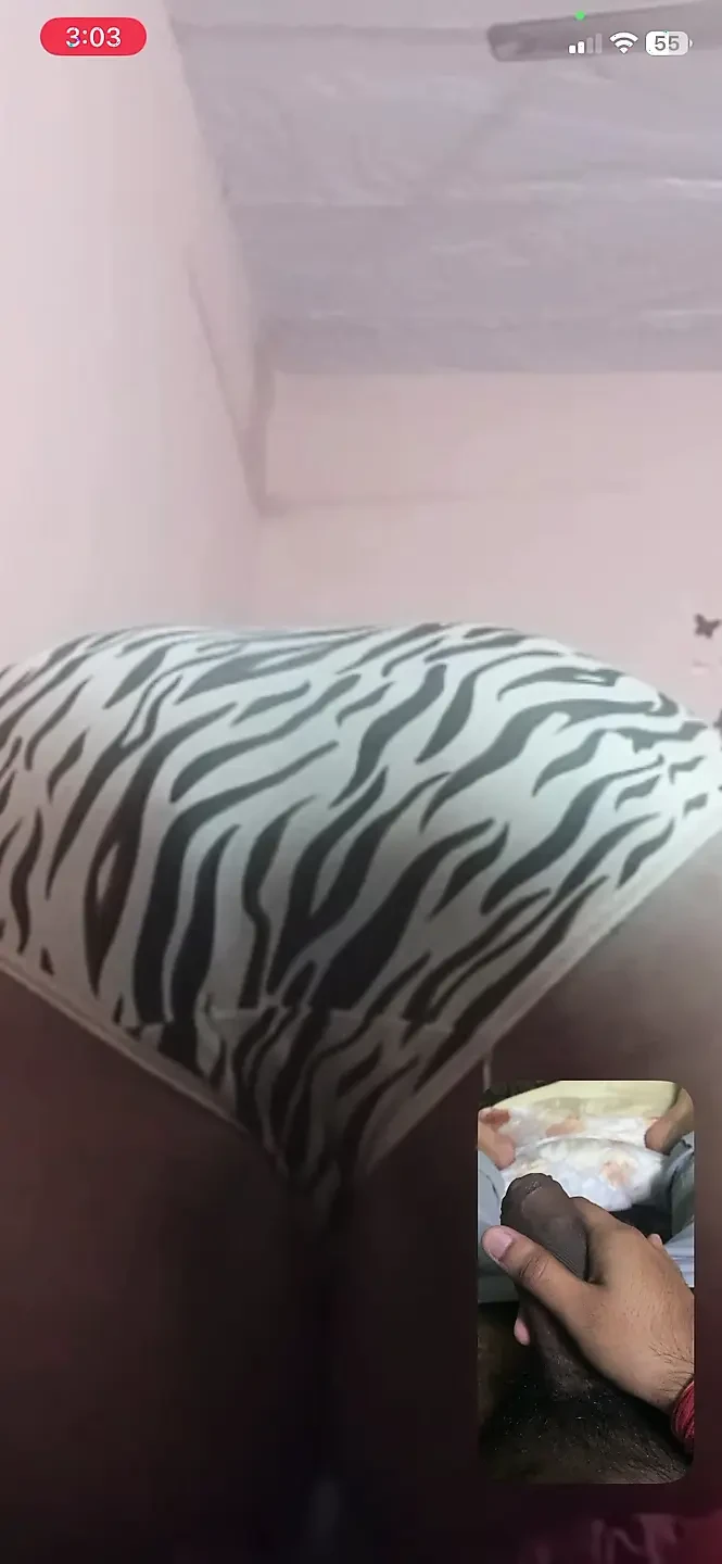 像一个在视频通话中的妓女一样操哥