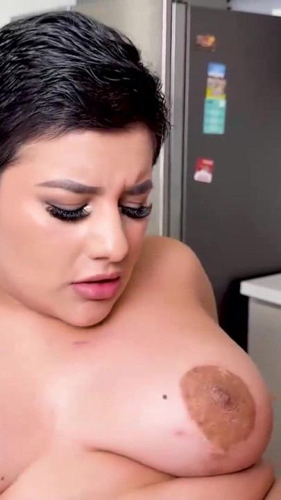 أختي غير الشقيقة تتركني وحدي مع أفضل صديقة لها. هل أنت متأكد من أنك تريد أن يحدث هذا؟ زاك وايتر وناتي ديلجادو | مقطع 2