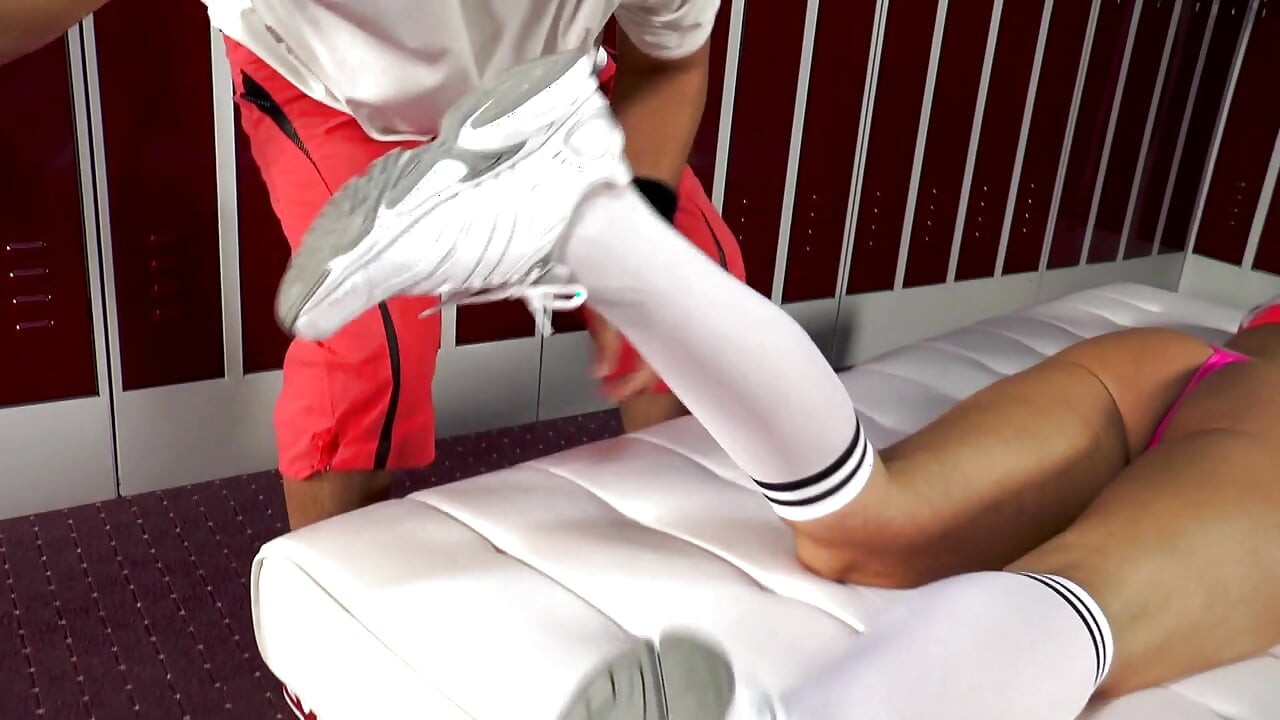 Sex yoga for the blonde big boobed German MILF