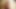 Si blonde cantik meletakkan mulutnya untuk digunakan pada batang keras ini
