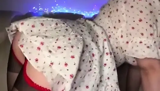 Jucielussie twerking dengan stoking seksi