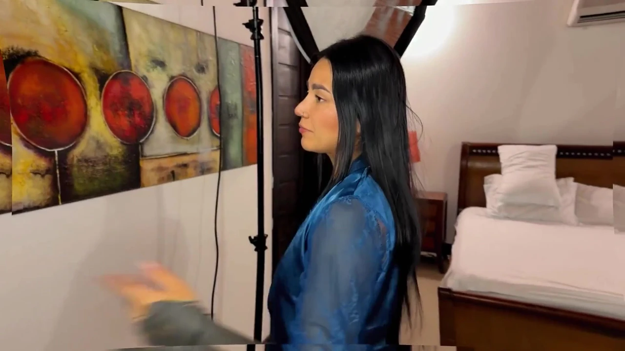 He Pretended to Be a Gay Makeup Artist and I Ended up Sucking His Huge Cock and Full of His Milk