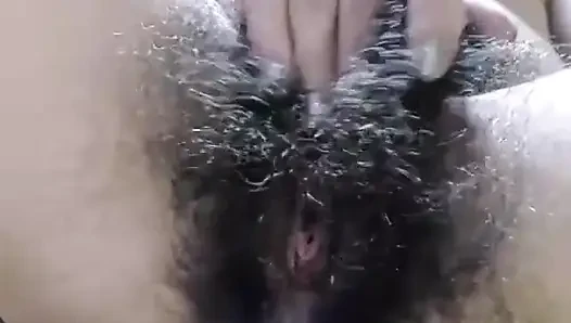 Play with My Bush on the Floor