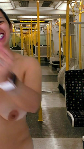 "ADAMANDEVE VE LUPO ILE METRODA SOYUNUYOR VE MASTÜRBASYON YAPıYOR" dan önemli an