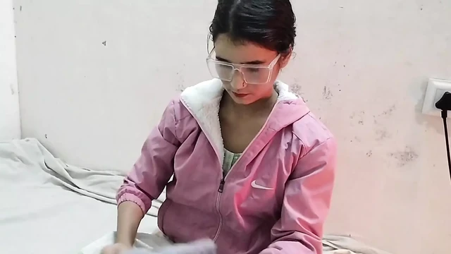 Muslim girl ko paise dekar jabar dasti pela
