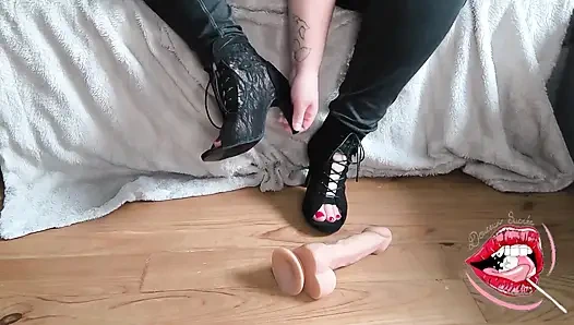 I Crush Your Dick with My Feet