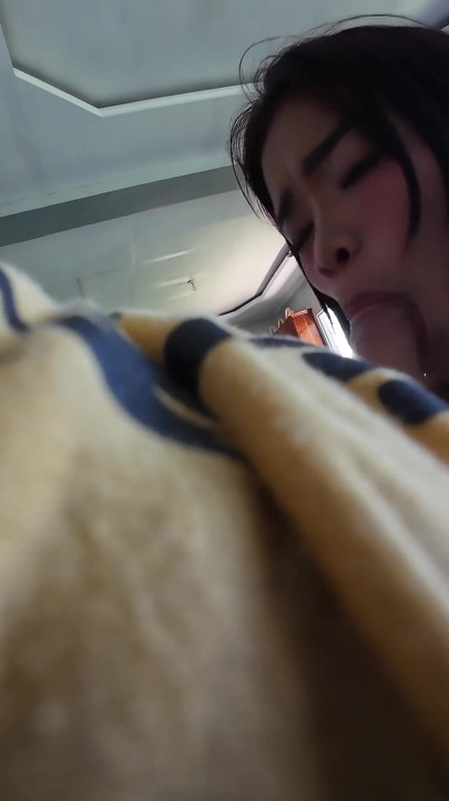 Asian Stepdaughter Begs Stepdad for Anal Sex & Gets Huge Cum Facial