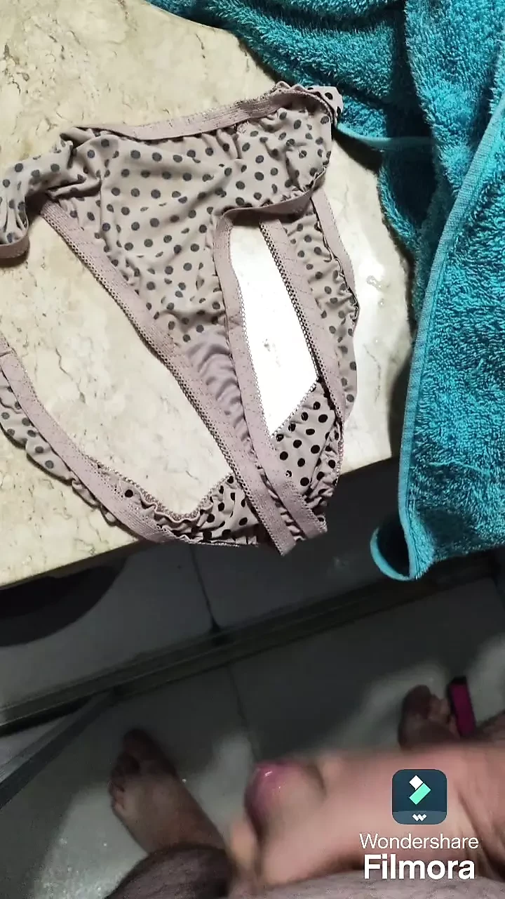 Masturbating alone Playing with my ass and dildos