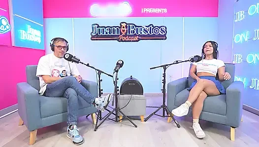 Camila henao lagi asik nyepong kontol pacarnya sampai tenggorokannya dientot habis-habisan sampai dicrot di dalam