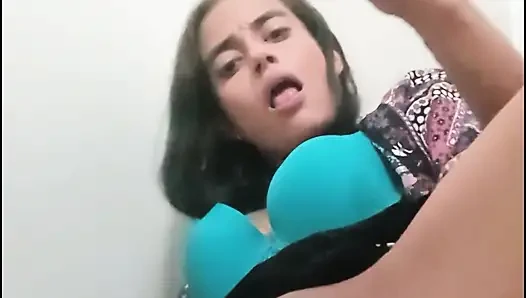 Very hot Latina