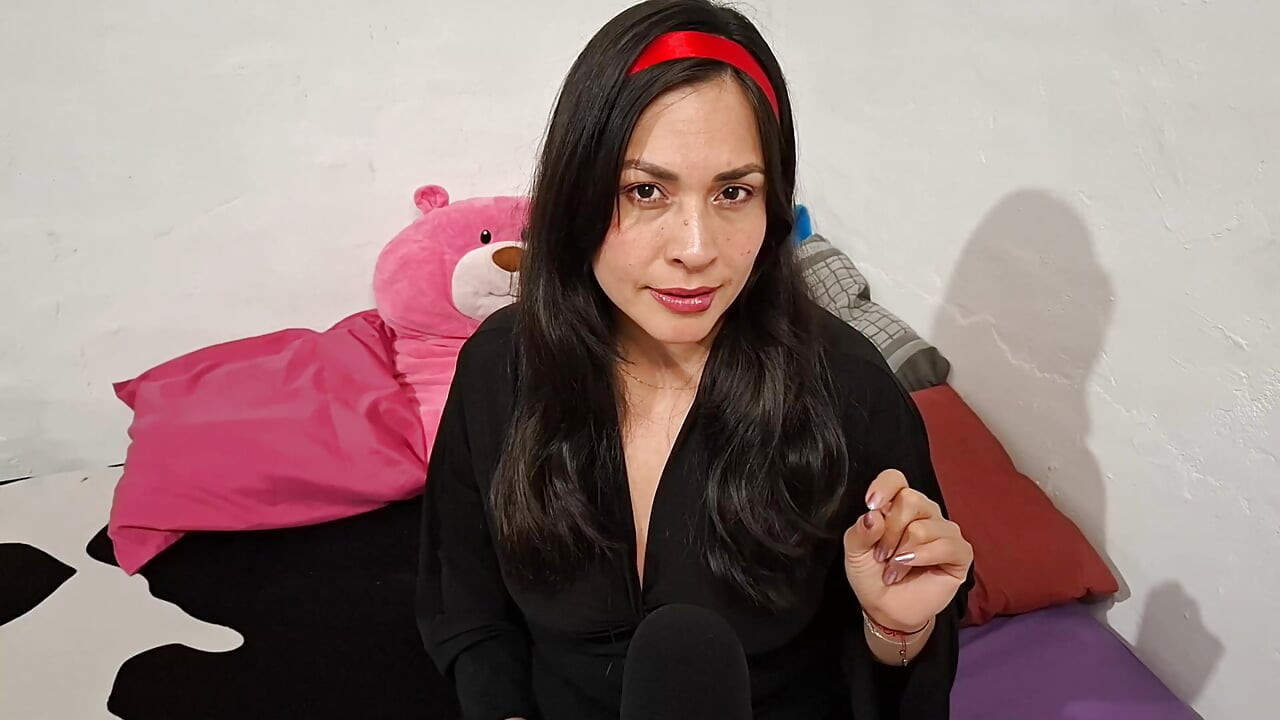 ASMR I ask you questions (A LOT) to rest