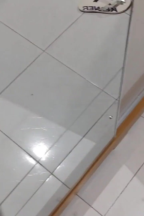 Üvey baba ilk kez kesmeden tamamladı.