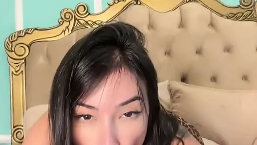 Emanuelly Raquel mengisap keras Saya menyukainya