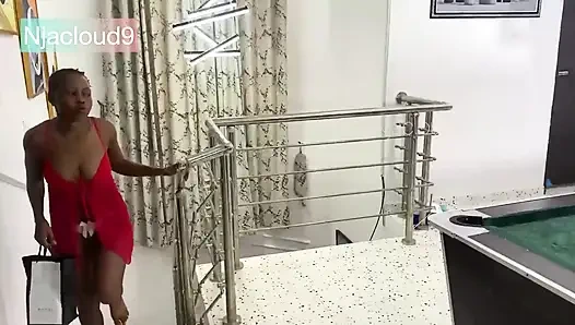 Yanlış sevgililer günü hediyesi verdiğim için neredeyse benden ayrılacak