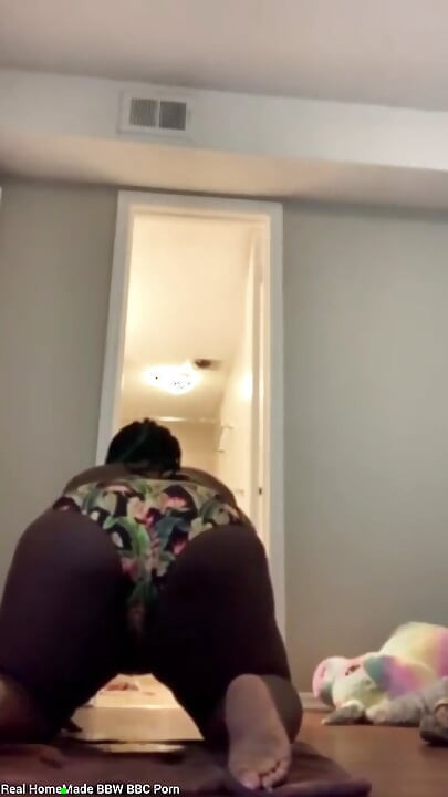 Fan Request Solo Pissing Compilation