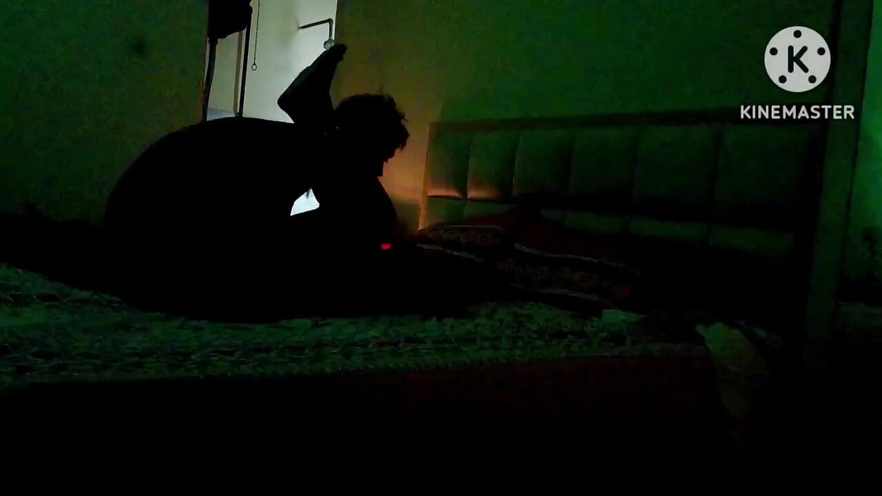 Indiancă Bhabhi excitată și-a dat pizda să se fută