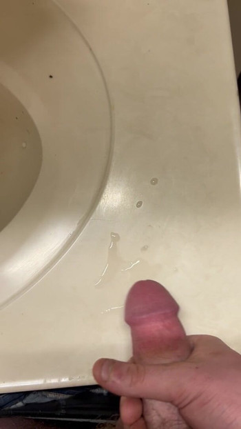 Quick cum from my small cock
