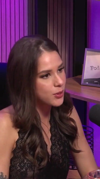 Spectacular moment from "Podcast Completo com Rafaela Lima"