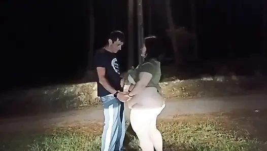 Outdoor sex with a mature