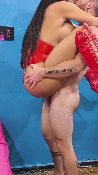 Luiza Devil's hot | Clip 1