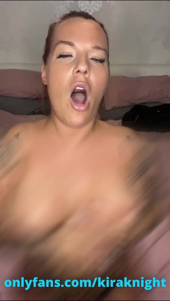 Instagram model Kira Knight plays with big boobs!