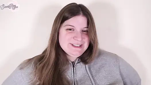 Date Überrascht Dich Mit Riesigen Möpsen