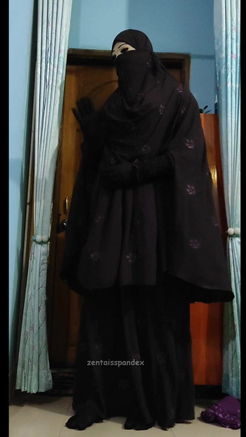 デシ・ヒジャブ、ニカービ、セクシーな女装者、バービー