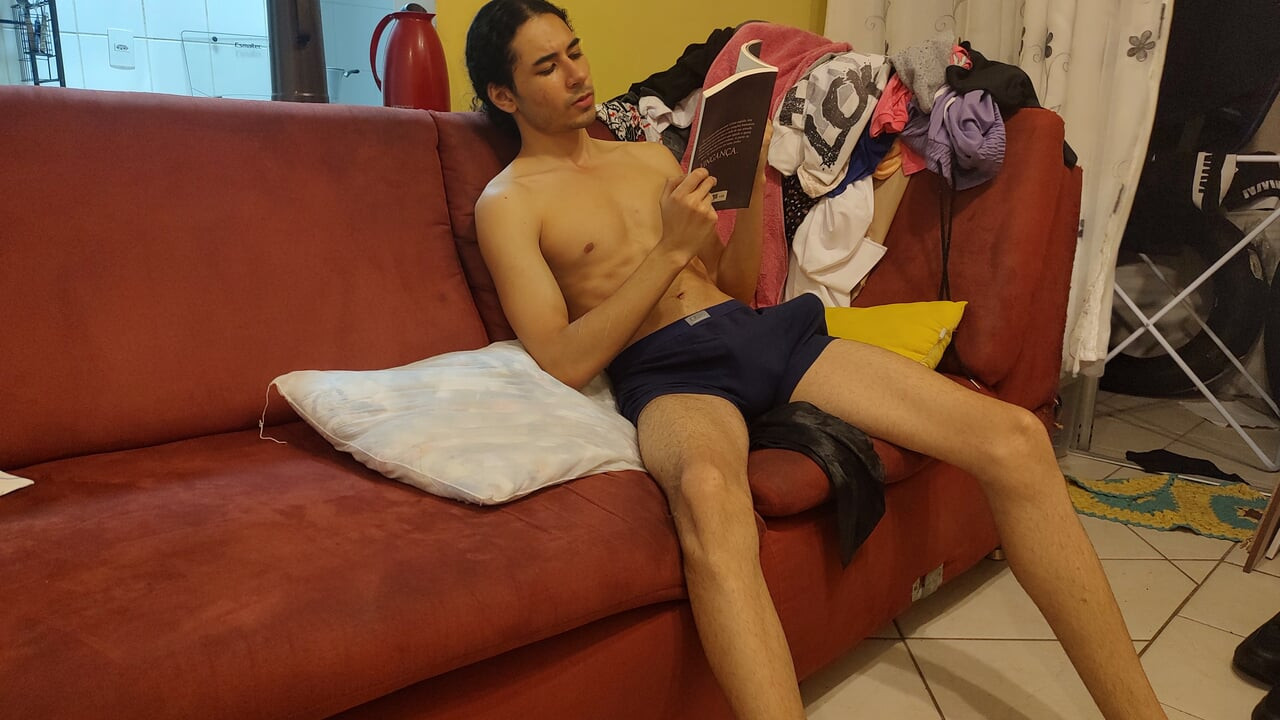 Umetnost čitanja - (zanimljivo gledati)