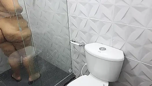 Ateşli bir olgunla ev yapımı seks