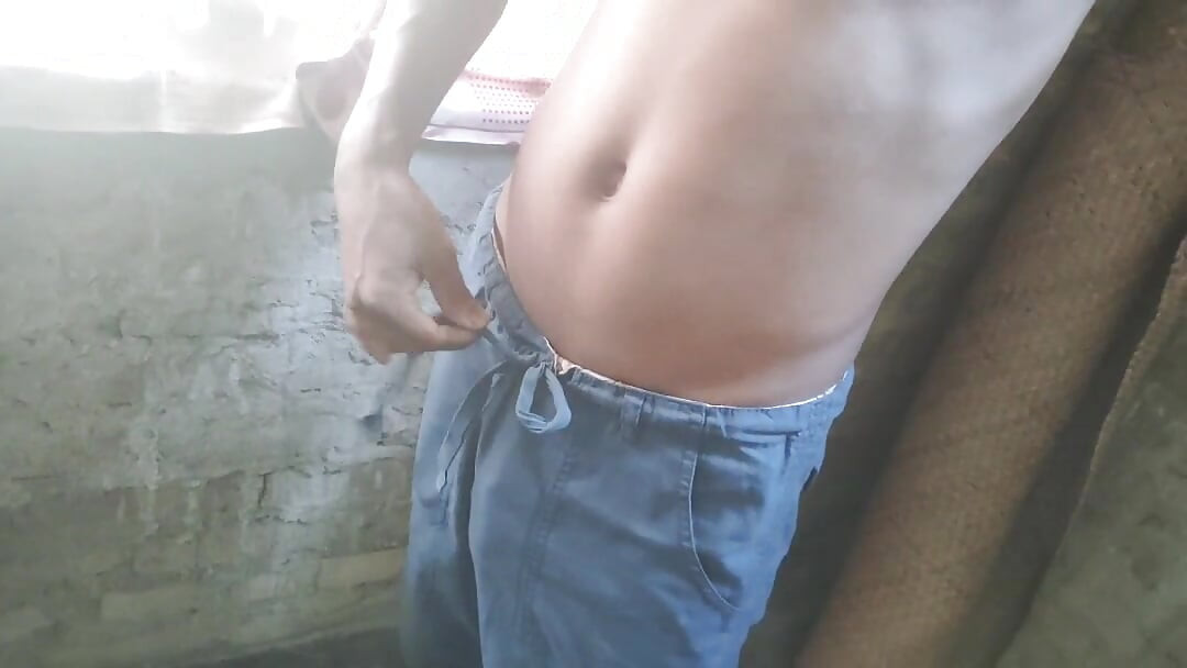 Twink masturbation at home