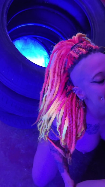 Trashy Neon Girl on Girl Strap Om Fuck