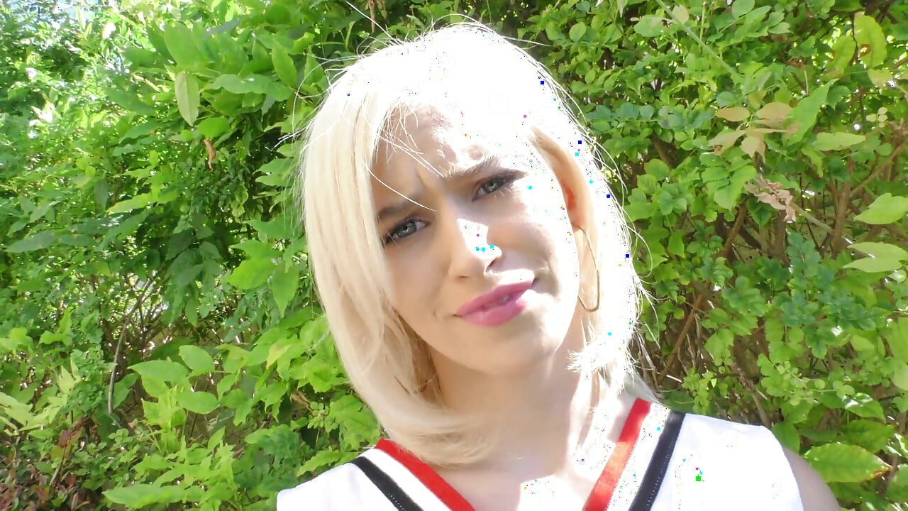 Petite Blonde Cheerleader Kiara Cole Loves Every Inch