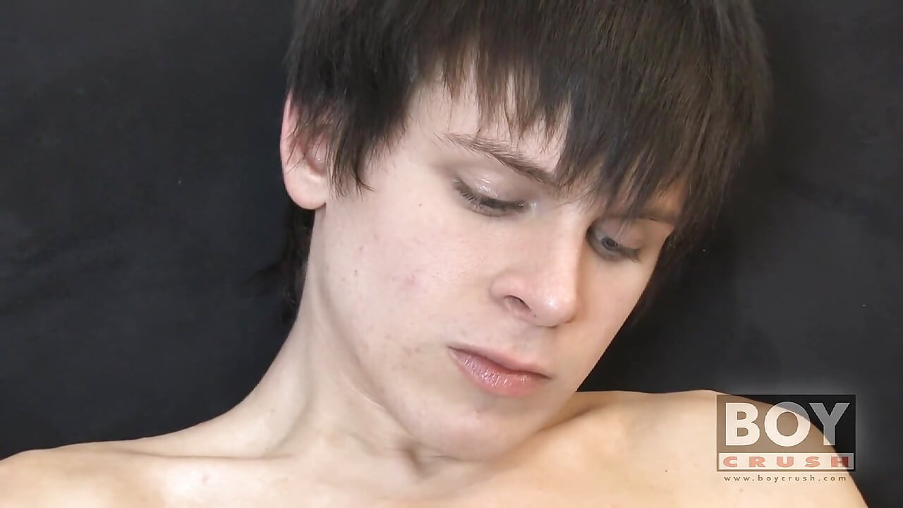 O Grande Dildo Preto do Adrian