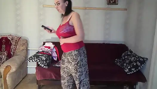 2 brille pisse in 1 zeit nach langer entzückung!!