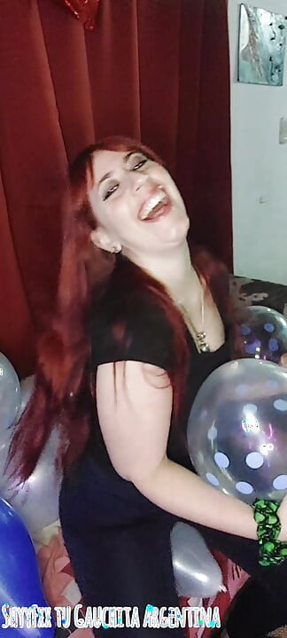 ShyyFxx riding balloons