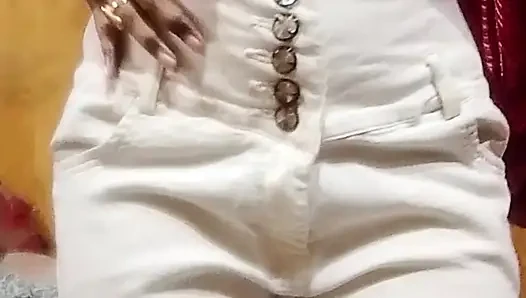 Najma Khatun shows her